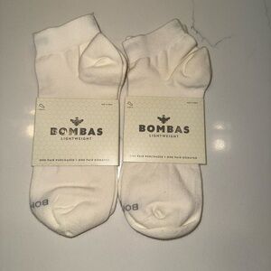 Bombas Large Lightweight Soft White Ankle Socks NWT- 2 pairs
